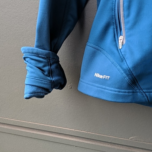 Nike | FITDRY Fleece Lined Track Jacket Full Zip - Picture 4 of 7